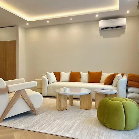 Luxury In The Heart Of Vracar דירה *